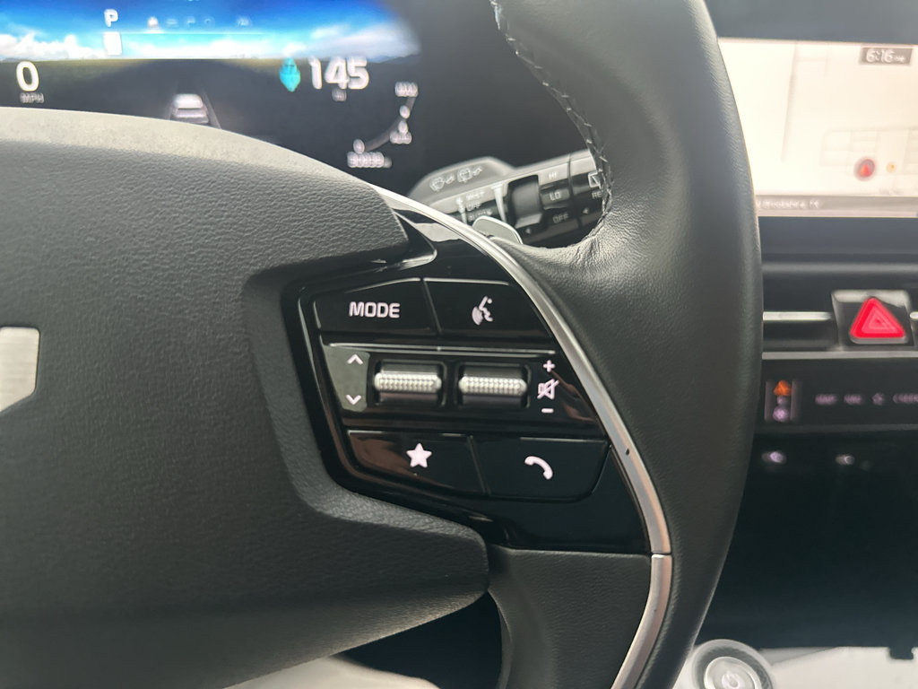 Used 2023 Kia Niro Wind FWD image 22