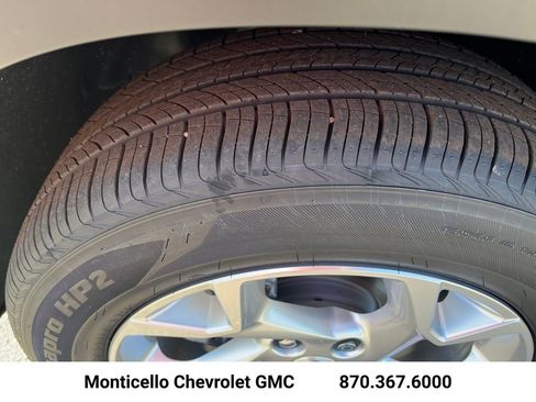 New 2026 Chevrolet Trax LS w/ LS Convenience Package FWD image 28
