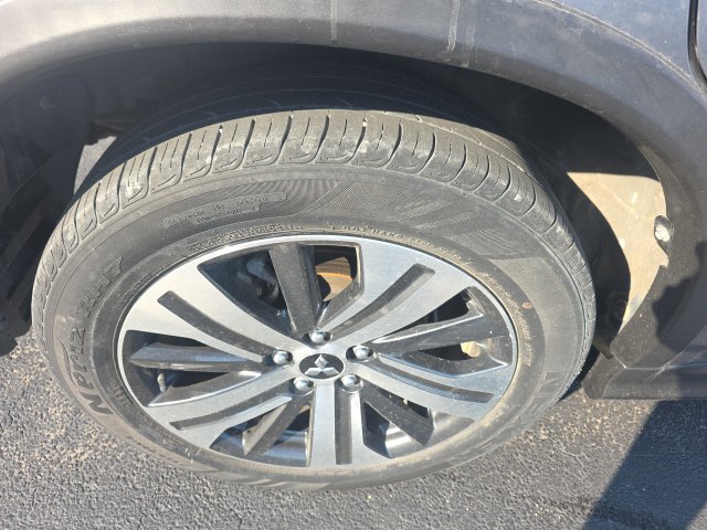 Used 2020 Mitsubishi Outlander Sport SE FWD image 11