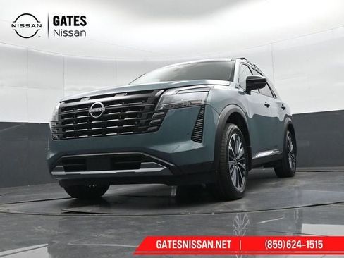 New 2026 Nissan Pathfinder Platinum AWD/4WD image 40