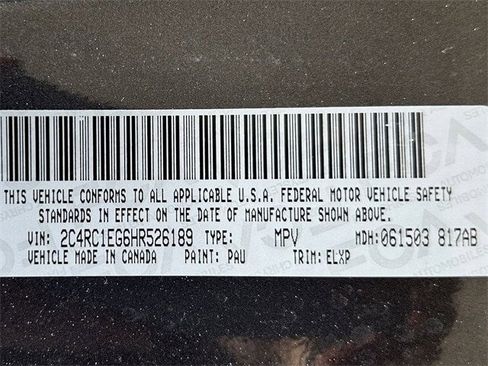 Used 2017 Chrysler Pacifica Touring-L Plus image 38