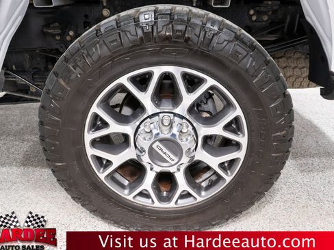 Used 2022 Ford F350 Lariat w/ Lariat Ultimate Package image 10