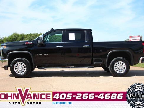Used 2020 Chevrolet Silverado 2500 LTZ w/ Z71 Off-Road Package AWD/4WD image 6