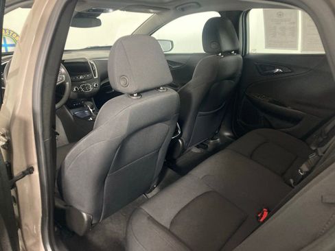 Used 2024 Chevrolet Malibu LT image 14