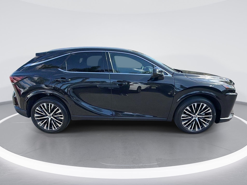 Used 2024 Lexus RX 350 w/ Convenience Package AWD/4WD image 3
