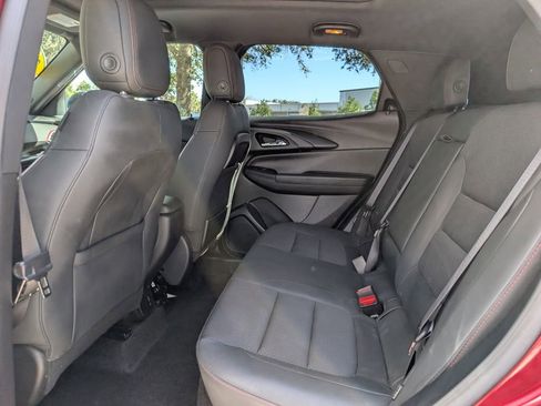 Used 2023 Chevrolet TrailBlazer RS w/ Sun and Liftgate Package image 17