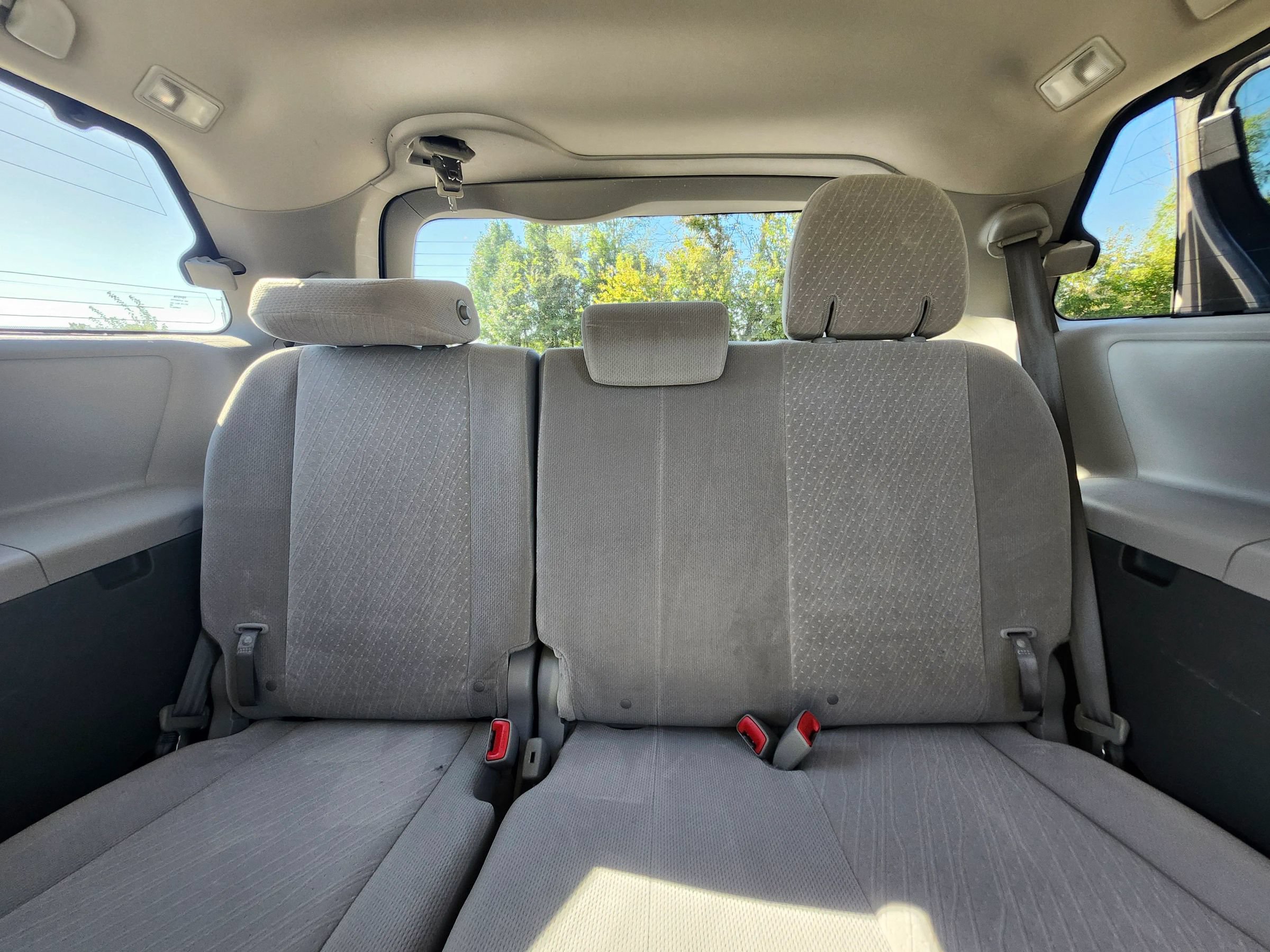 Used 2017 Toyota Sienna LE FWD image 20