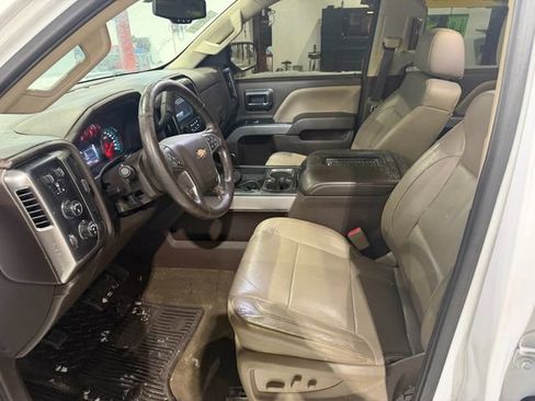 Used 2018 Chevrolet Silverado 1500 LTZ Z71 w/ LTZ Plus Package image 5