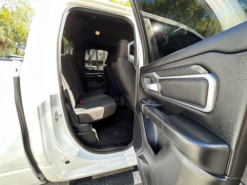 Used 2025 RAM 1500 Big Horn image 37