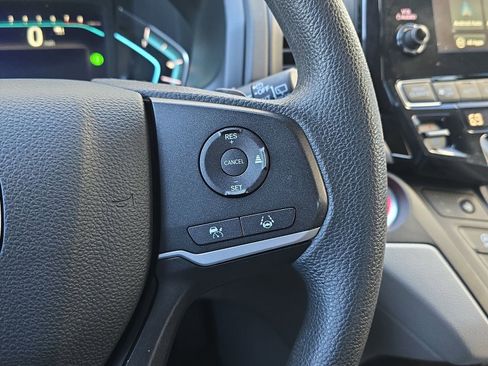 Certified 2024 Honda Odyssey EX image 21