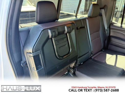 Used 2025 Honda Ridgeline Black Edition image 25