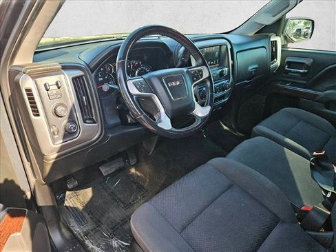 Used 2018 GMC Sierra 1500 SLE w/ SLE Value Package AWD/4WD image 9