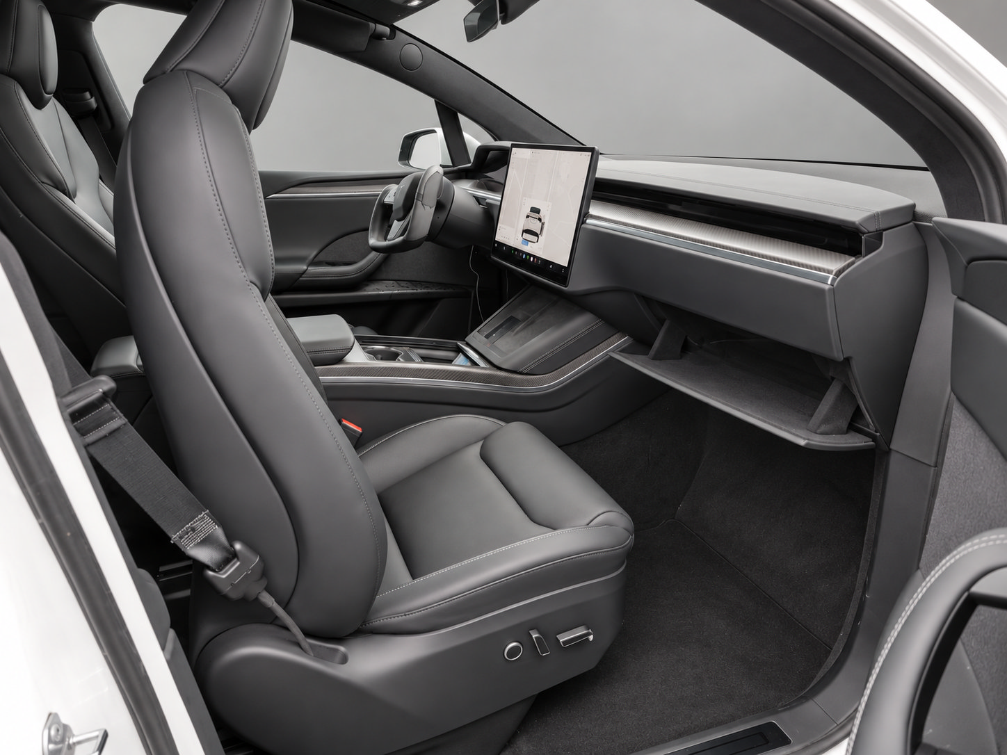 Used 2022 Tesla Model X Plaid AWD/4WD image 9