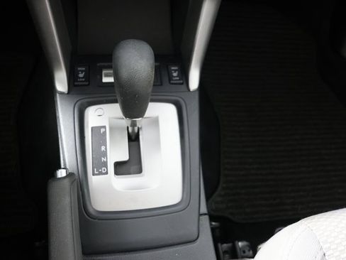 Used 2018 Subaru Forester 2.5i Premium w/ All-Weather Package image 15