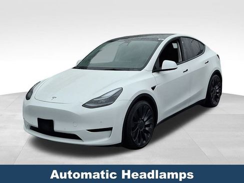 Used 2022 Tesla Model Y Performance image 4