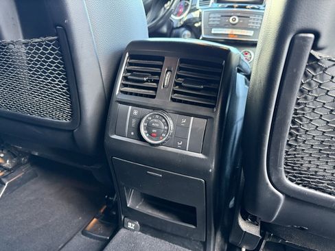 Used 2018 Mercedes-Benz GLS 450 4MATIC w/ Premium Package image 19