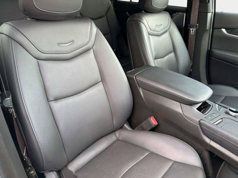 Used 2024 Cadillac XT6 Premium Luxury AWD/4WD image 22