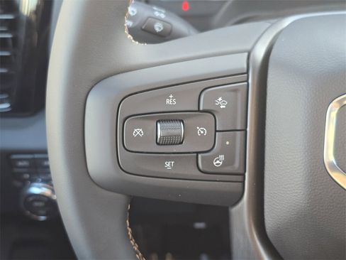 New 2026 GMC Sierra 2500 AT4 w/ AT4 Premium Plus Package image 17