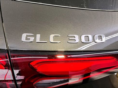 New 2026 Mercedes-Benz GLC 300 4MATIC image 6