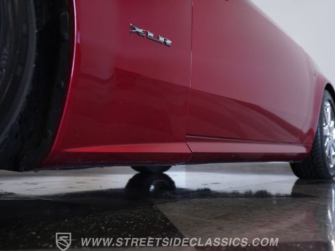 Used 2005 Cadillac XLR image 28