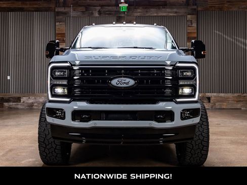 Used 2026 Ford F250 Platinum AWD/4WD image 4