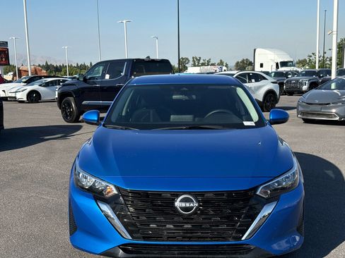 Used 2025 Nissan Sentra SV w/ All-Weather Package FWD image 2