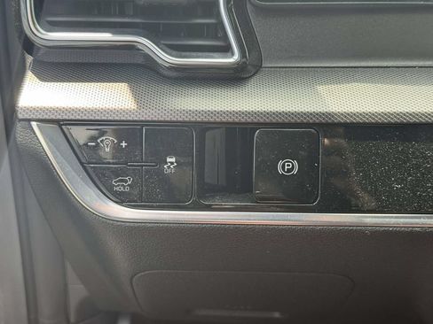 Used 2023 Kia Sportage SX AWD/4WD image 19