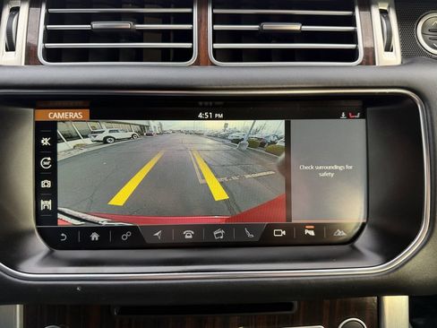 Used 2017 Land Rover Range Rover Supercharged image 26