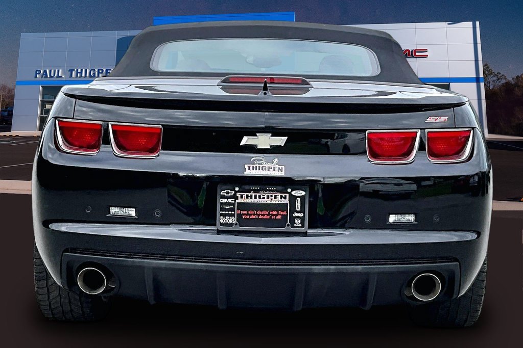 Used 2011 Chevrolet Camaro SS w/ RS Package RWD image 6