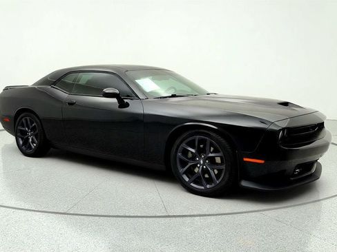 Used 2021 Dodge Challenger GT w/ Driver Convenience Group RWD image 3