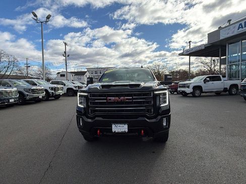 Certified 2023 GMC Sierra 2500 AT4 image 2