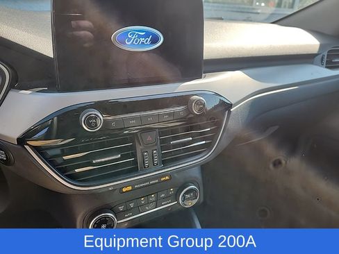Used 2020 Ford Escape SE FWD image 6
