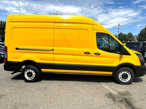 Used 2021 Ford Transit 250 148 High Roof w/ Load Area Protection Package image 8
