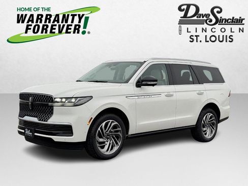 New 2025 Lincoln Navigator Reserve image 1