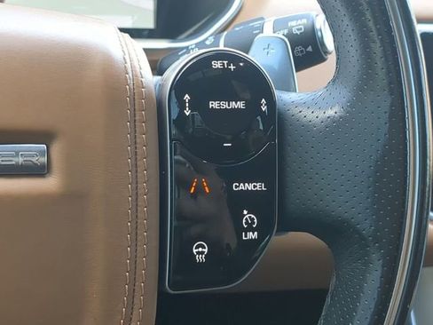Used 2018 Land Rover Range Rover Sport HSE Dynamic AWD/4WD image 31