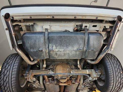 Used 1991 Ford Mustang LX image 51