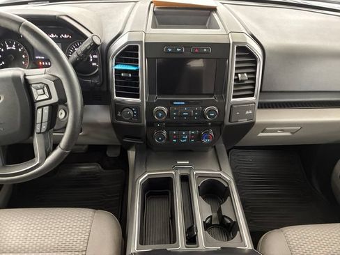 Used 2016 Ford F150 XLT w/ Equipment Group 302A Luxury AWD/4WD image 21