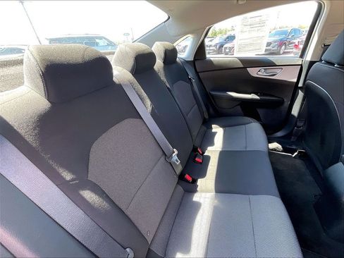 Used 2024 Kia Forte LXS w/ LXS Technology Package FWD image 15