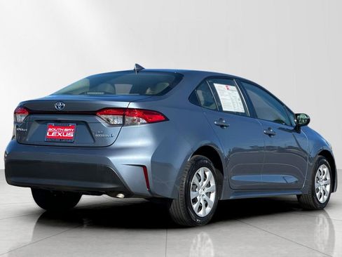 Used 2024 Toyota Corolla LE image 6