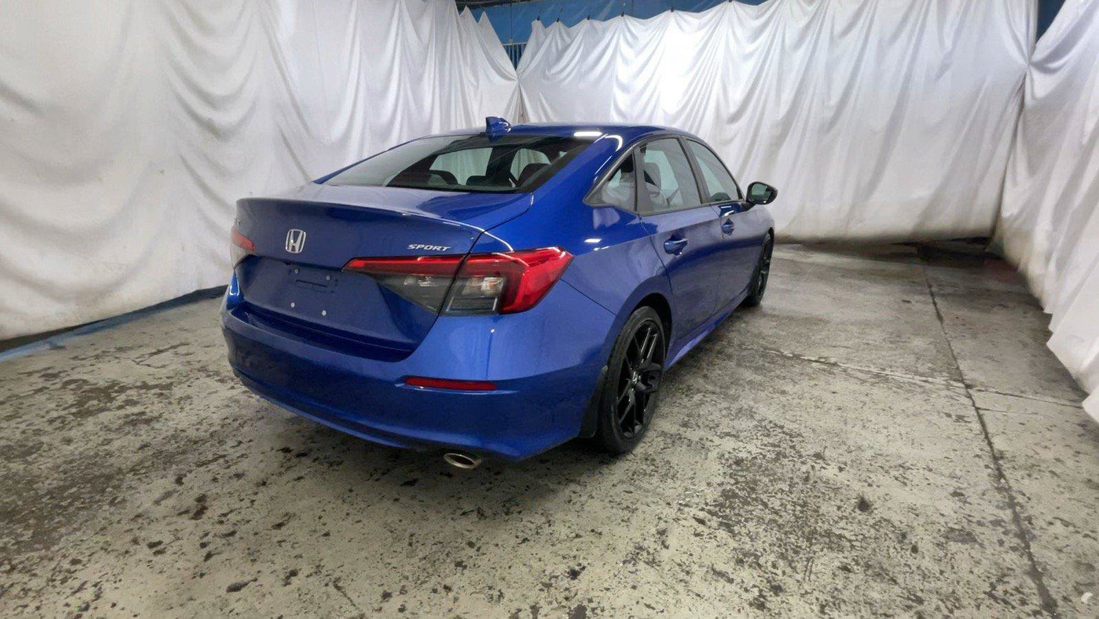 Used 2024 Honda Civic Sport image 6