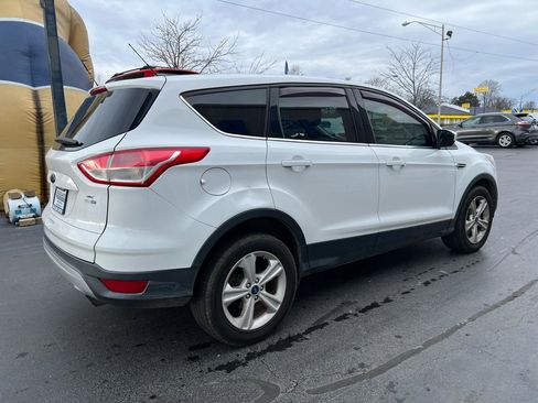 Used 2015 Ford Escape SE AWD/4WD image 6