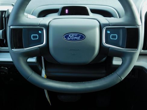 New 2026 Ford Expedition Max Active image 17