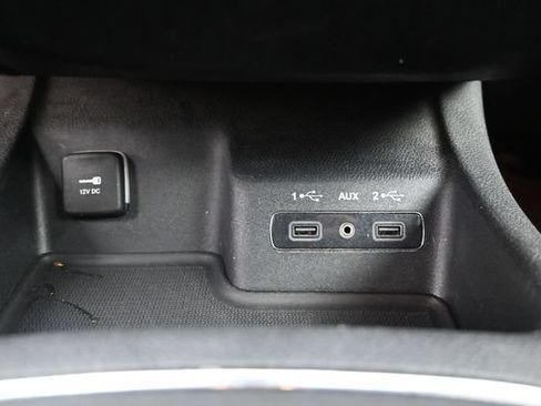 Used 2018 Dodge Durango SXT w/ Quick Order Package 2BB AWD/4WD image 26