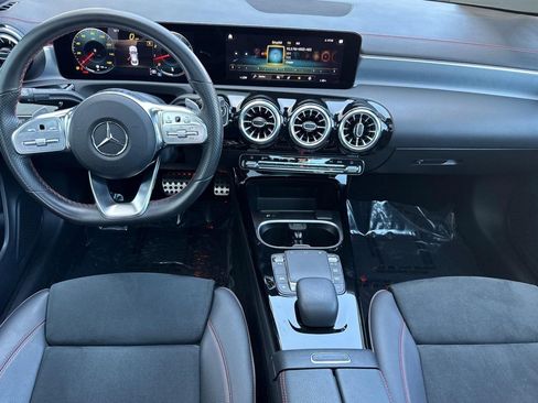 Used 2022 Mercedes-Benz CLA 250 image 26