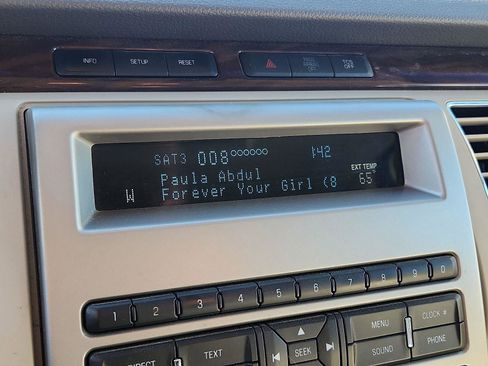 Used 2011 Ford Flex SEL w/ Rapid Spec Order Code image 17