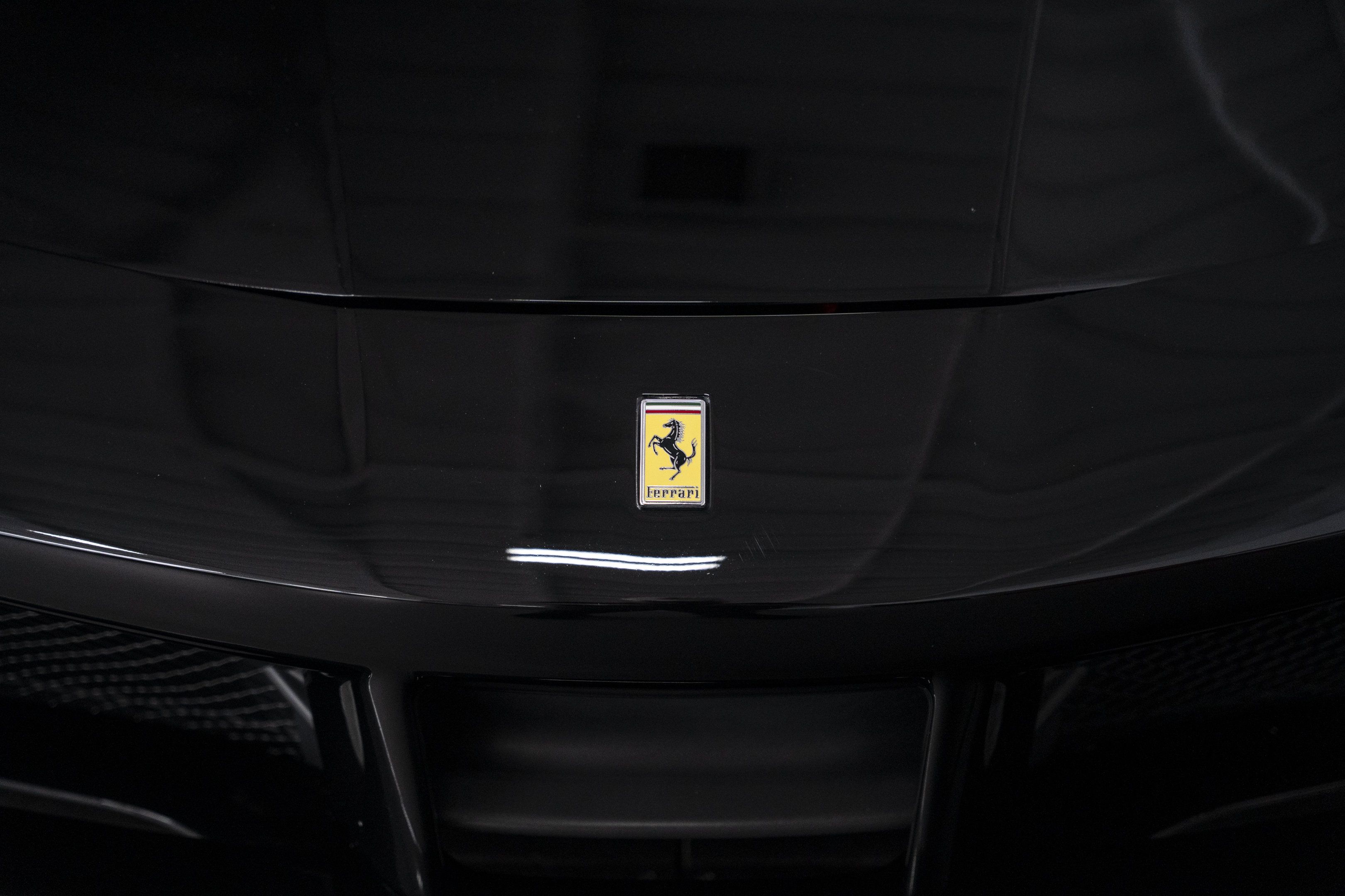 Used 2018 Ferrari 488 Spider RWD image 14