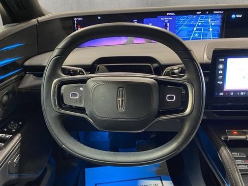 Certified 2025 Lincoln Nautilus Reserve w/ Jet Appearance Package AWD/4WD image 14