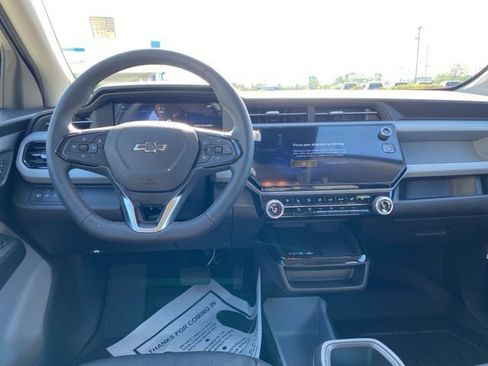 New 2027 Chevrolet Bolt RS w/ Technology Package FWD image 17