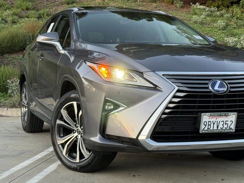 Used 2019 Lexus RX 450hL image 5