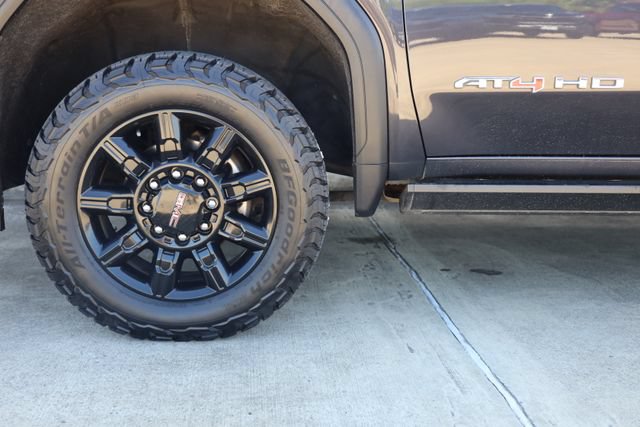 Used 2024 GMC Sierra 2500 AT4 w/ Technology Package AWD/4WD image 10